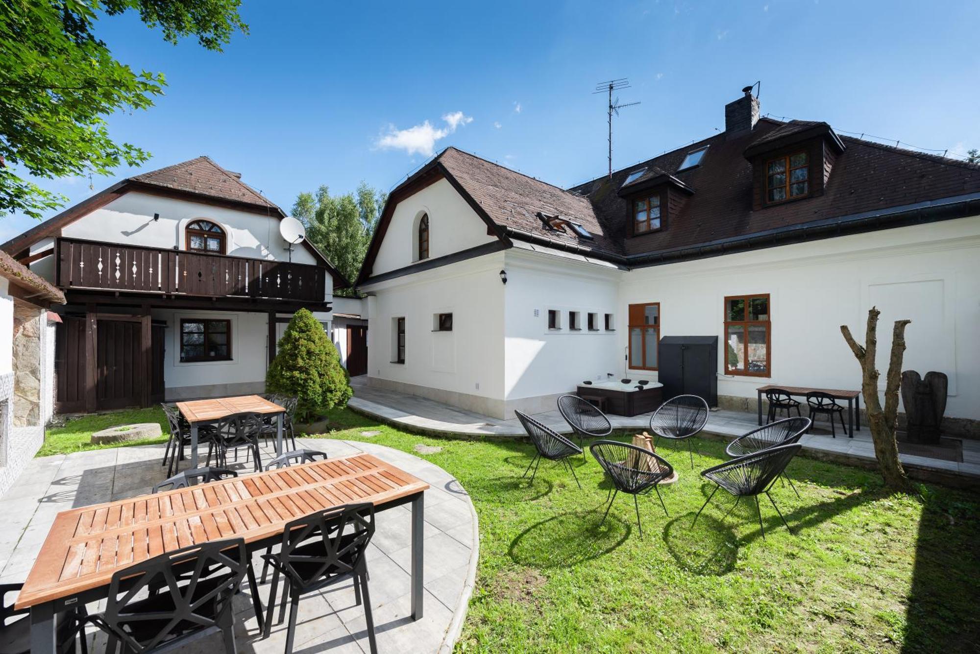 Penzion Stara Celnice Pec pod Snezkou Bagian luar foto