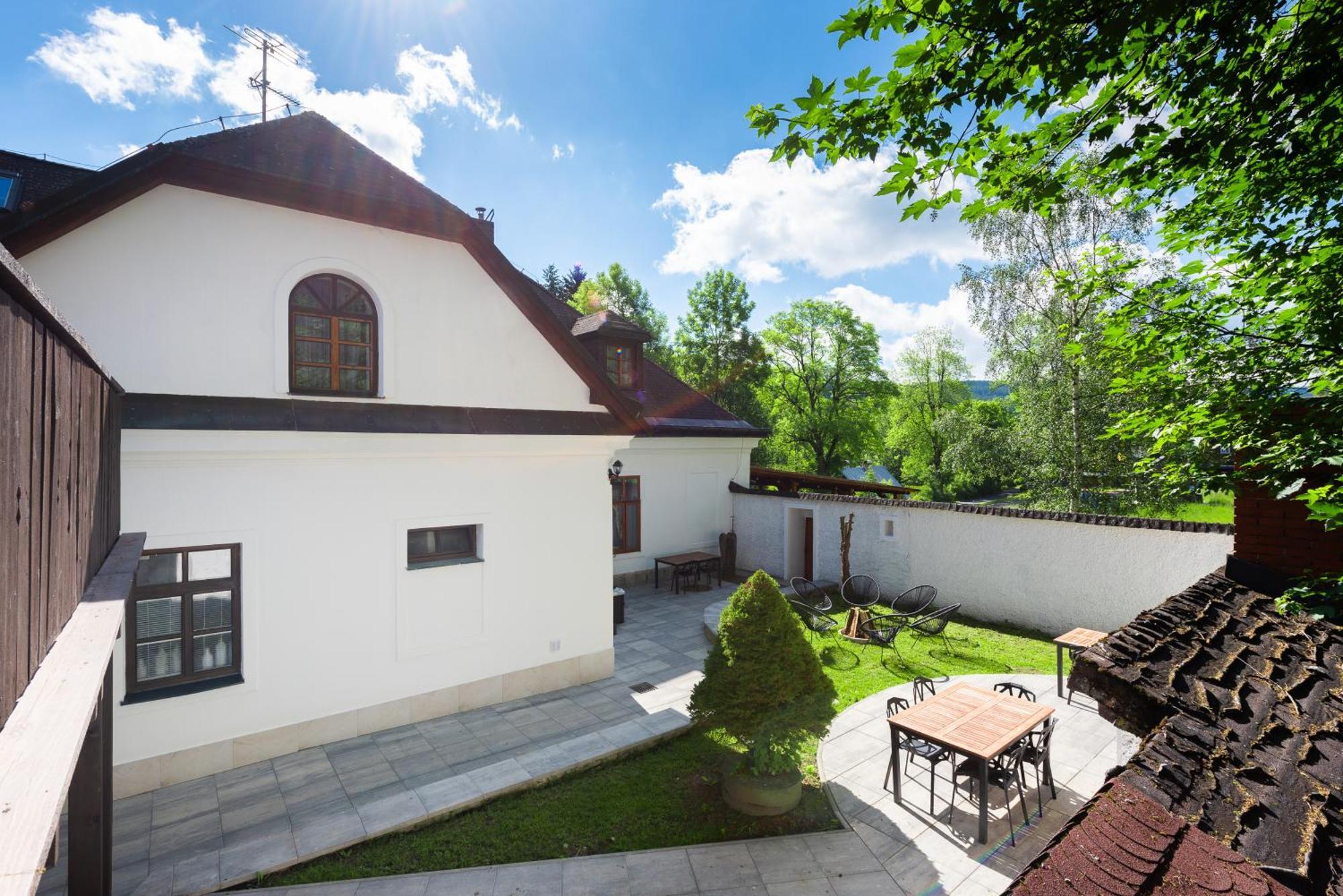 Penzion Stara Celnice Pec pod Snezkou Bagian luar foto